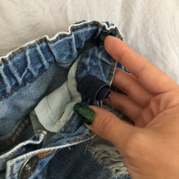 High Waisted Ripped Shorts - Picture 4 of 6